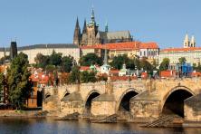 Vltava & Elbe by boat & bike - Prague